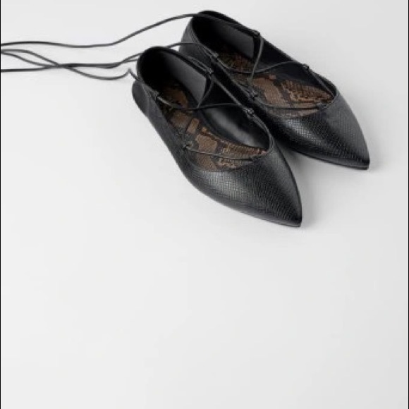 ZARA Ballerina Flats - Picture 3 of 12